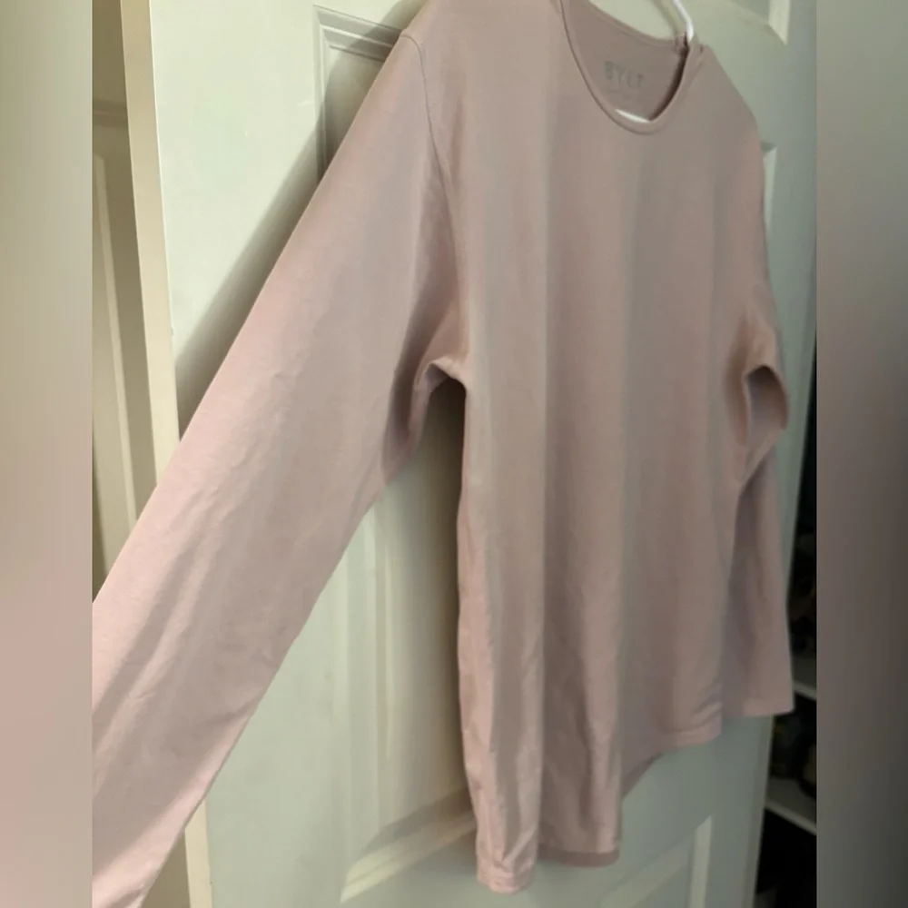 BYLT Basics Lux Drop Cut Long Sleeve Tee in Pale Purple/Pink, Size S